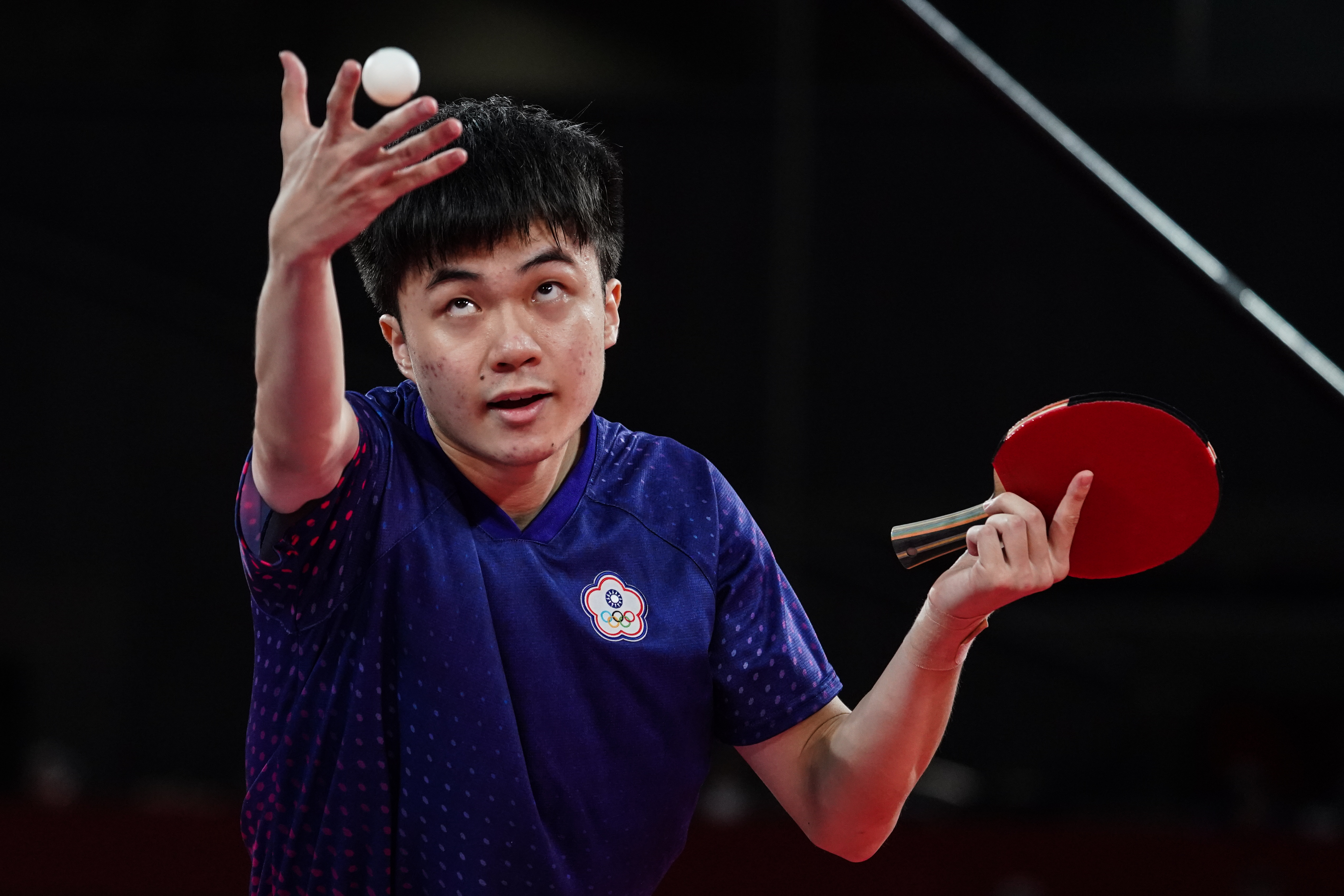 太疯狂了吧！字母哥加盟湖人，NBA震撼交易方案遭曝光